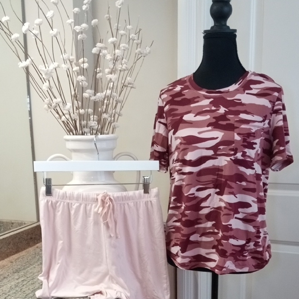 Pink Camo Women's Pajama Set